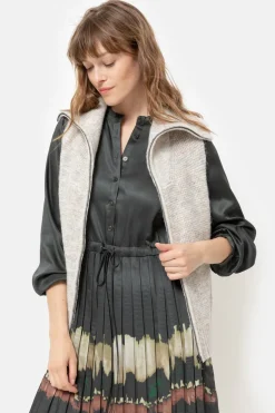 Outlet Grijze Jurk Met Plooirok En Lange Mouwen Dames Jurken